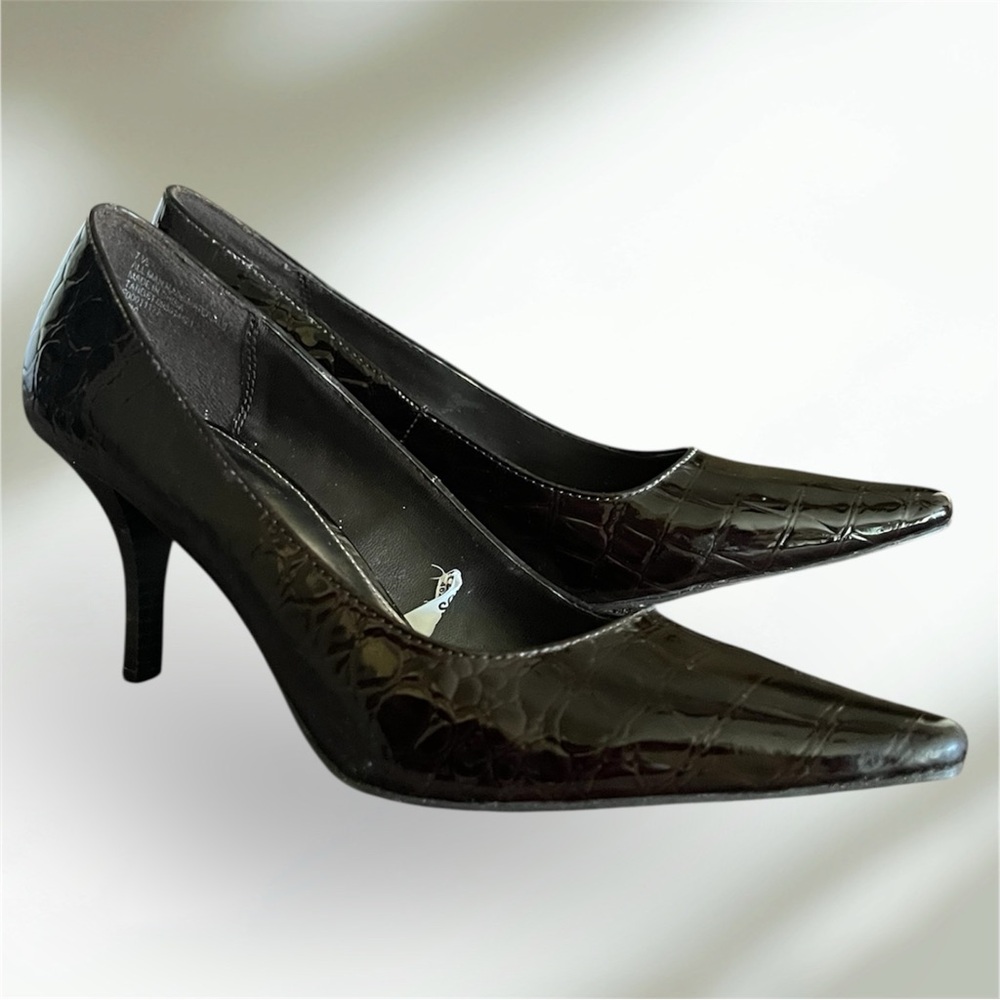 Merona Dark BrownCroc-Embossed Pointed Toe Mid-Heel Pumps